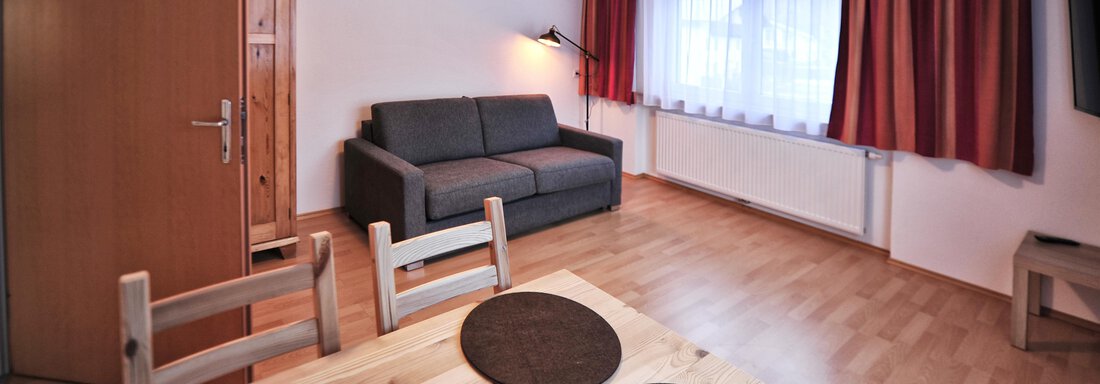 Wohn- und Essbereich - Ferienwohnung Sand - Umhausen