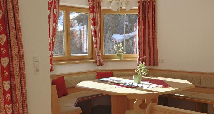 Erker - Michelas Hof 14155 - Umhausen