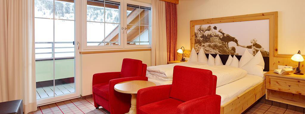 Doppelzimmer Zirbe mit Balkon Doppelzimmer Zirbe mit Balkon - Hotel Venter Bergwelt - Vent