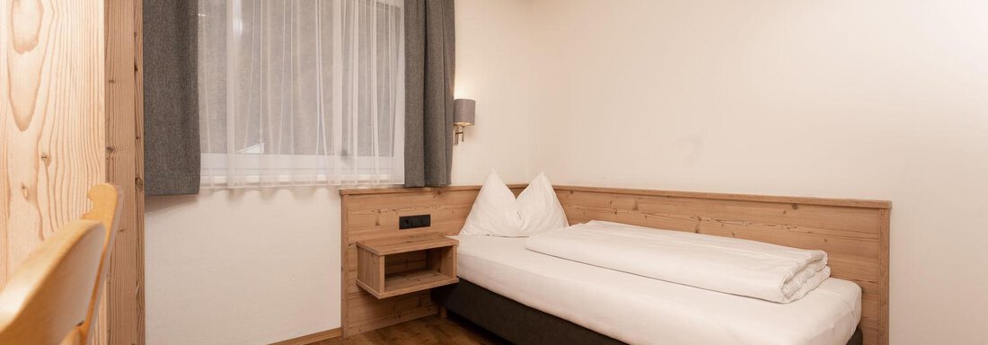 Einzelzimmer ohne Balkon | © Brückenwirt (CC C) Einzelzimmer ohne Balkon - Gasthof Brückenwirt - Zwieselstein