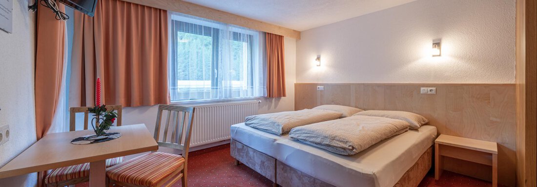 Doppelzimmer | © Johannes Brunner, Felsblick (CC C) Doppelzimmer - Haus Felsblick - Zwieselstein